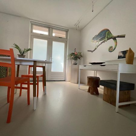 Studio Bliss Panzió Oud-Gastel Kültér fotó